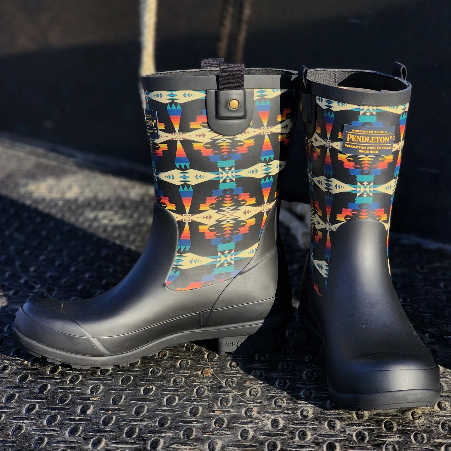 Pendleton Tucson Black Rain Boots - Image 2