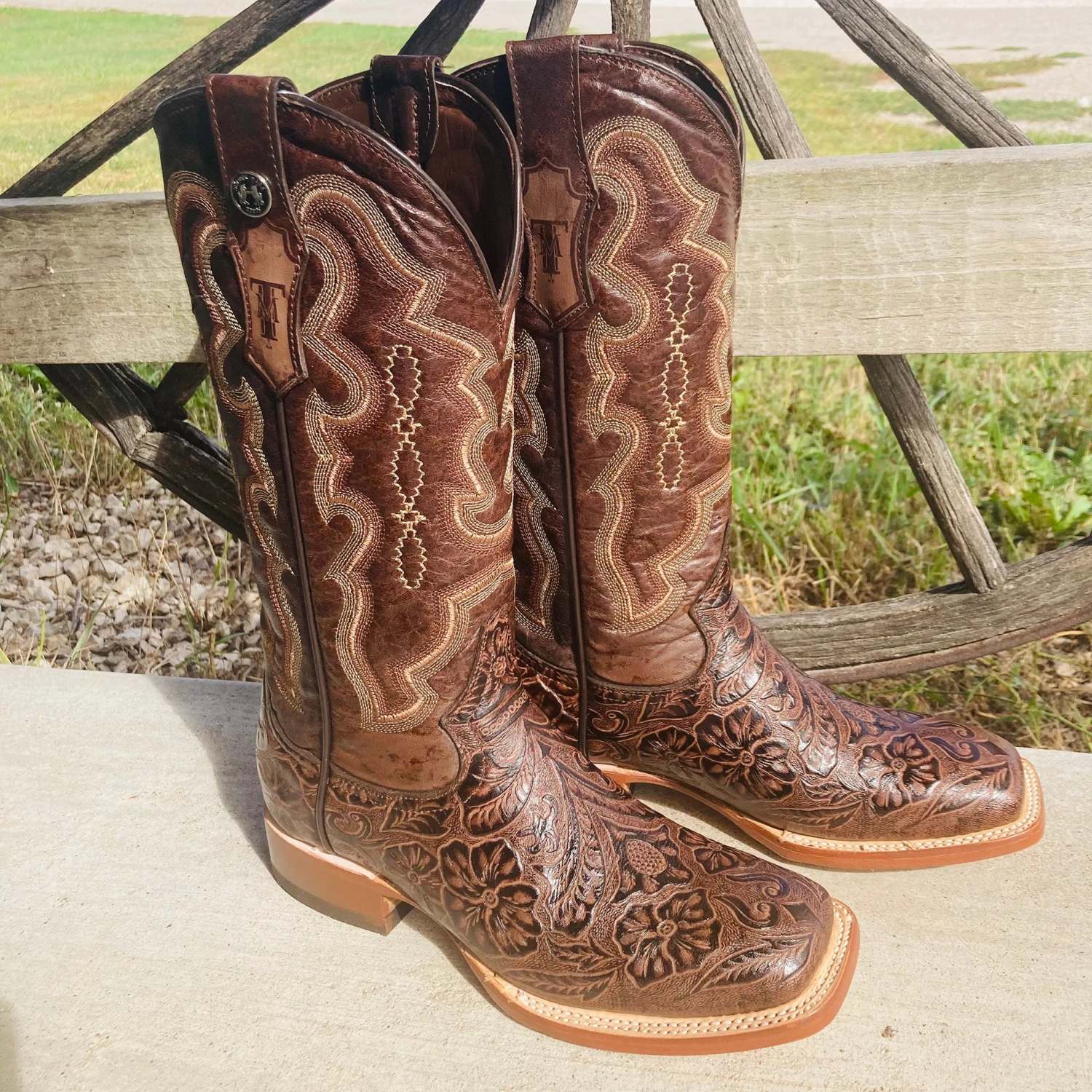 Tanner Mark Women's "Trinity" Classic Brown Square Toe Boots